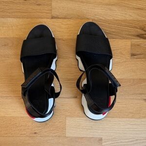 Sorel KINETIC Black/White Sandals